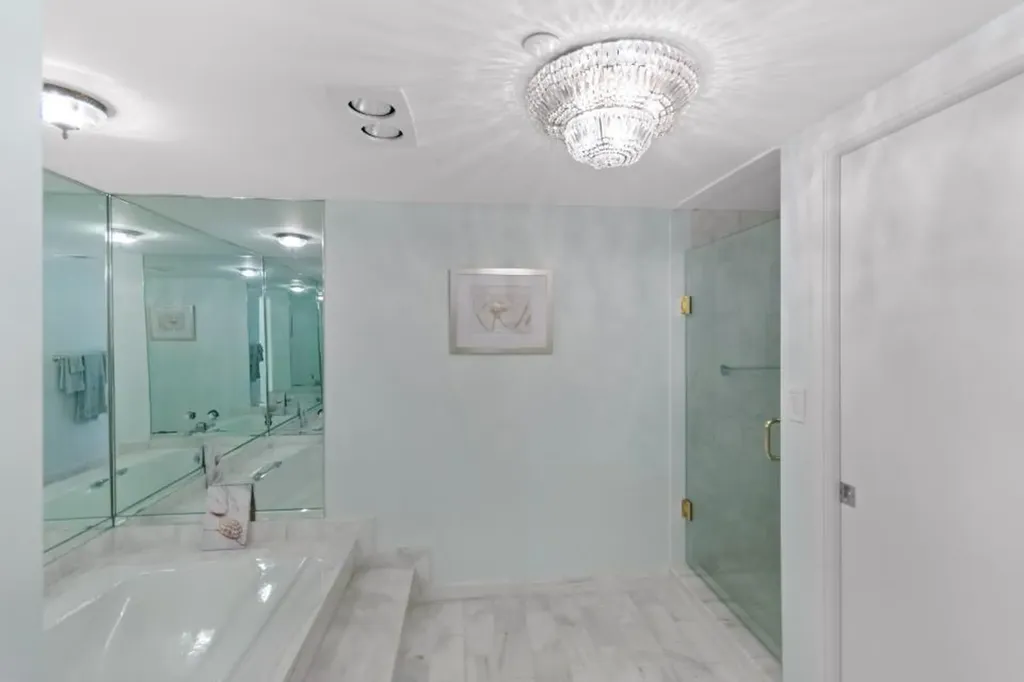 100 Lakeshore Drive North Palm Beach FL 33408