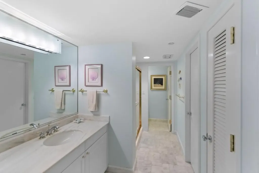 100 Lakeshore Drive North Palm Beach FL 33408