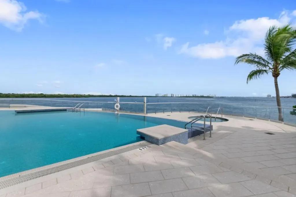 100 Lakeshore Drive North Palm Beach FL 33408
