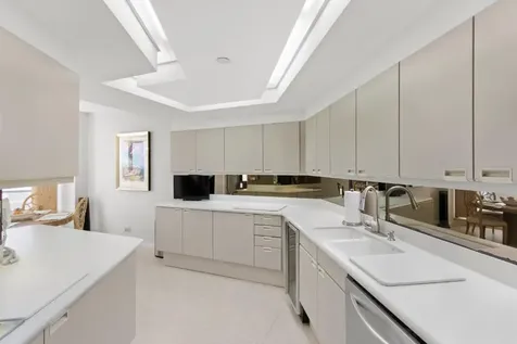100 Lakeshore Drive North Palm Beach FL 33408