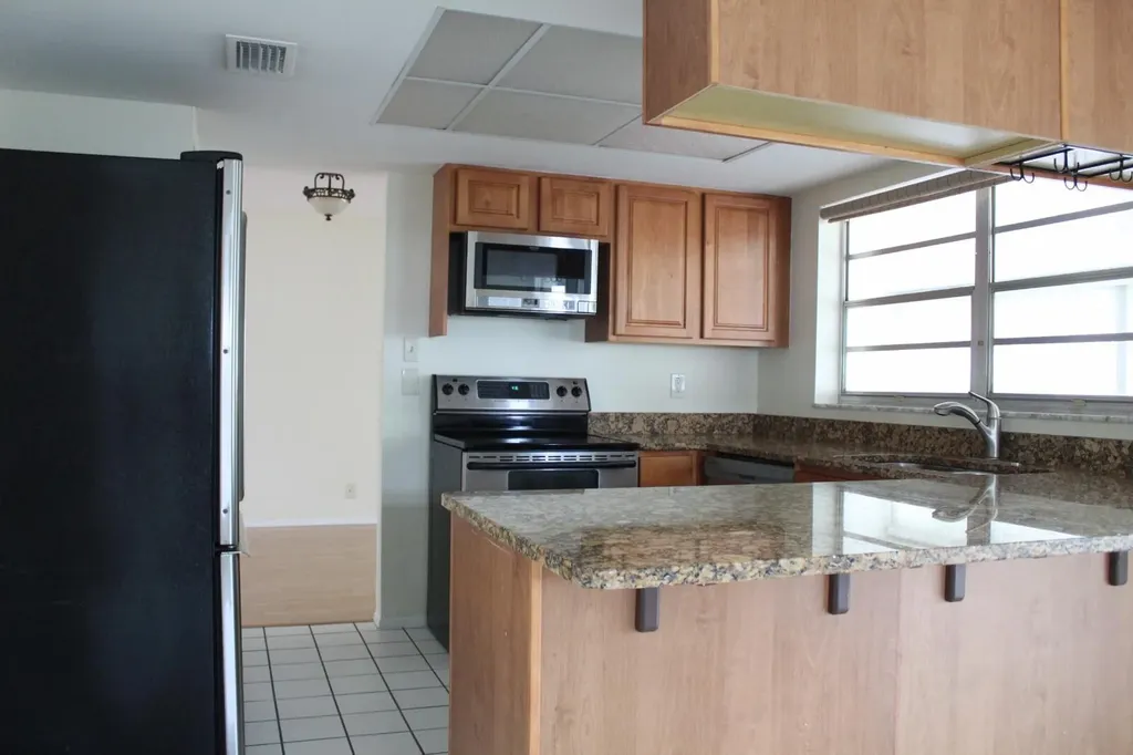 201 NE Midfield Lane Port St Lucie FL 34983