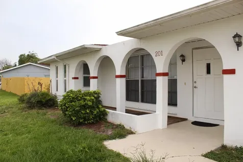 201 NE Midfield Lane Port St Lucie FL 34983