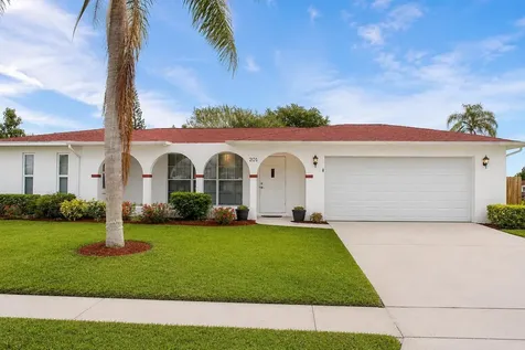 201 NE Midfield Lane Port St Lucie FL 34983