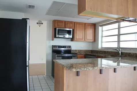 201 NE Midfield Lane Port St Lucie FL 34983