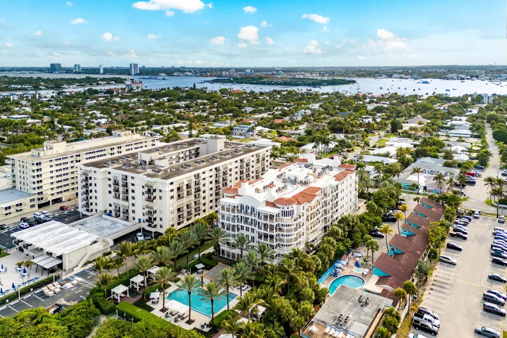 155 S Ocean Avenue Palm Beach Shores FL 33404