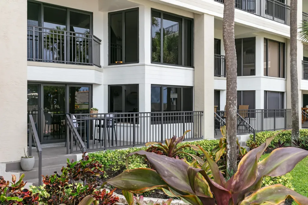 665 SE 21st Avenue Deerfield Beach FL 33441