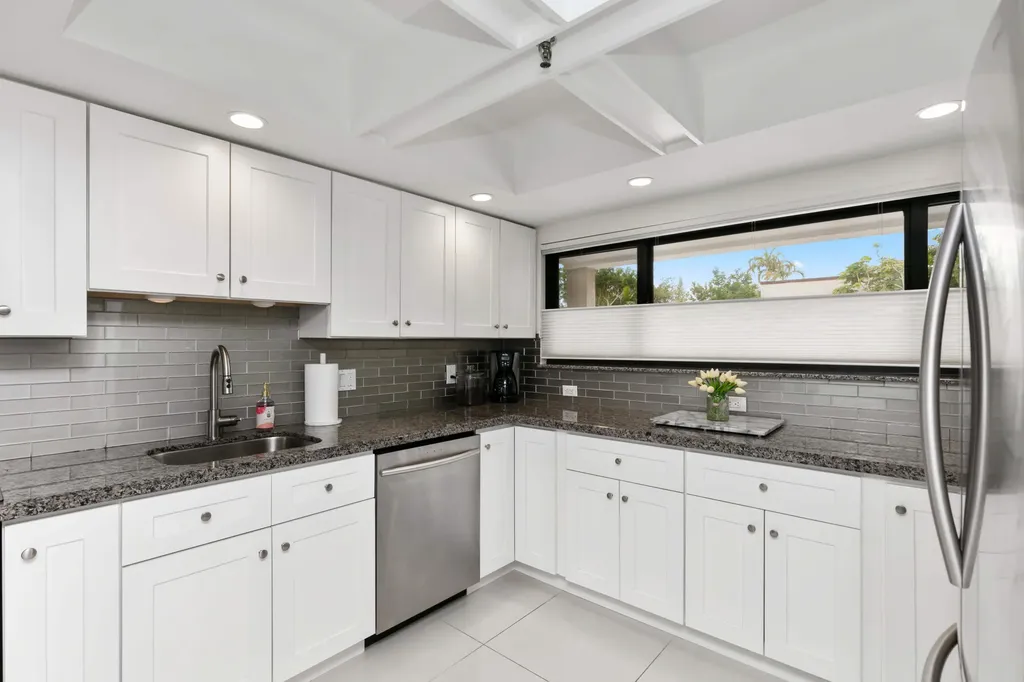 665 SE 21st Avenue Deerfield Beach FL 33441