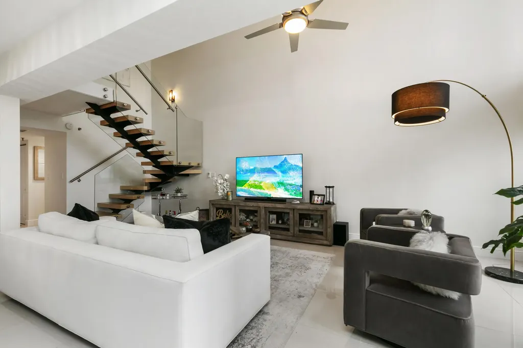 665 SE 21st Avenue Deerfield Beach FL 33441
