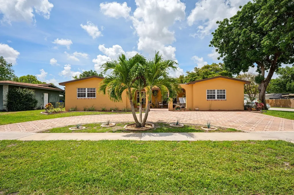 8350 NW 23rd Street Pembroke Pines FL 33024