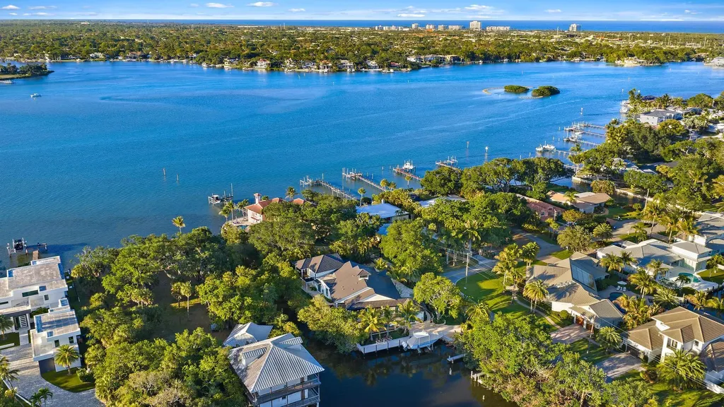 942 Pompano Drive Jupiter FL 33458