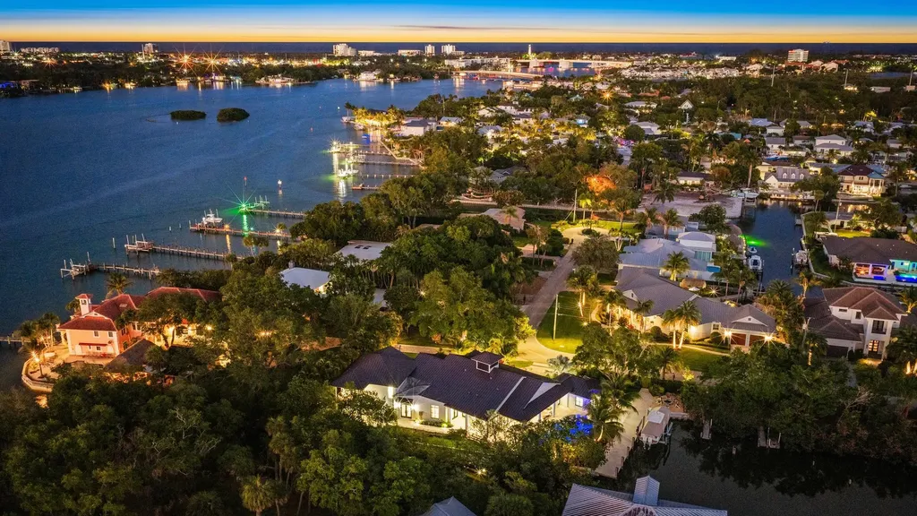 942 Pompano Drive Jupiter FL 33458