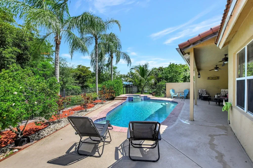 21783 Philmont Court Boca Raton FL 33428