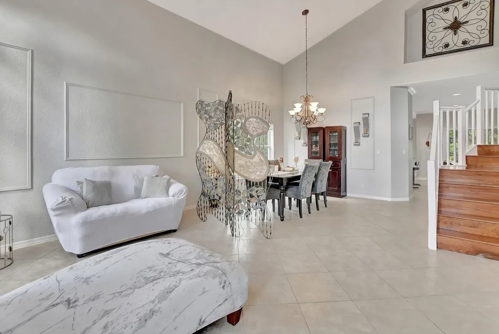 21783 Philmont Court Boca Raton FL 33428