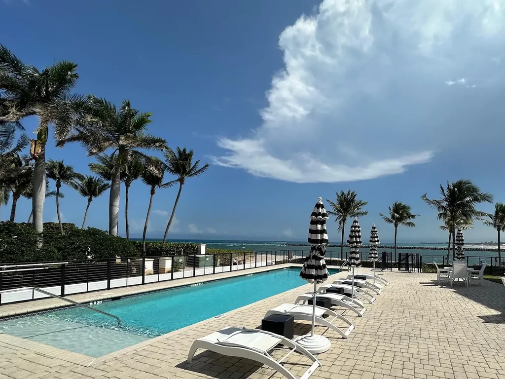 106 Inlet Way Palm Beach Shores FL 33404