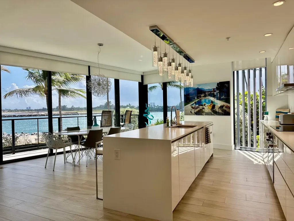 106 Inlet Way Palm Beach Shores FL 33404