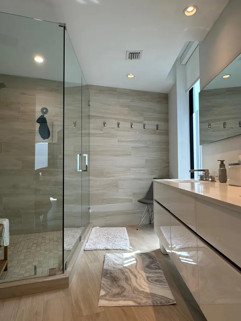 106 Inlet Way Palm Beach Shores FL 33404