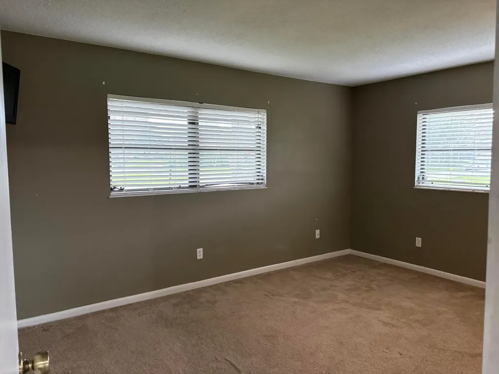 202 SW Crescent Avenue Port St Lucie FL 34984
