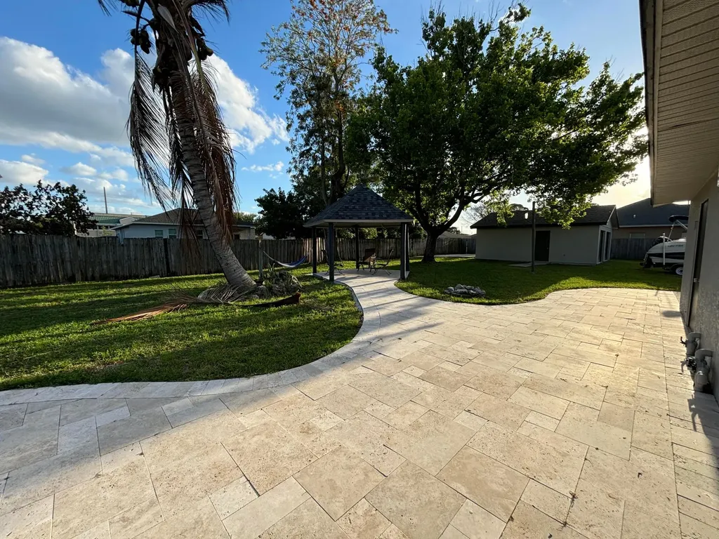 202 SW Crescent Avenue Port St Lucie FL 34984