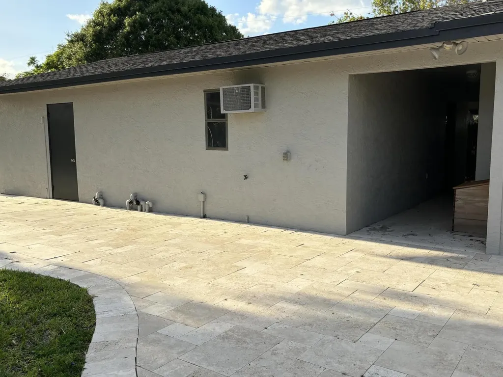 202 SW Crescent Avenue Port St Lucie FL 34984