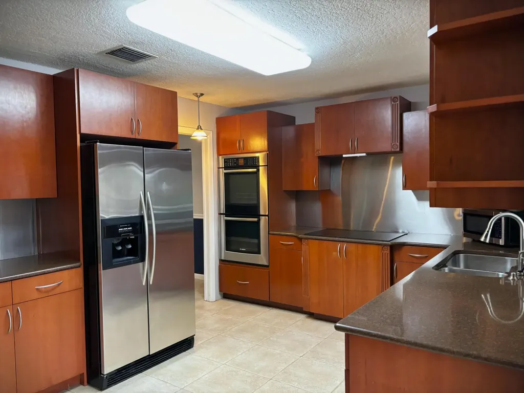 202 SW Crescent Avenue Port St Lucie FL 34984