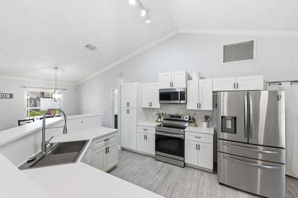 145 Roycourt Circle Royal Palm Beach FL 33411