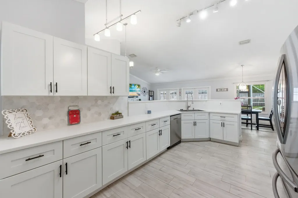 145 Roycourt Circle Royal Palm Beach FL 33411