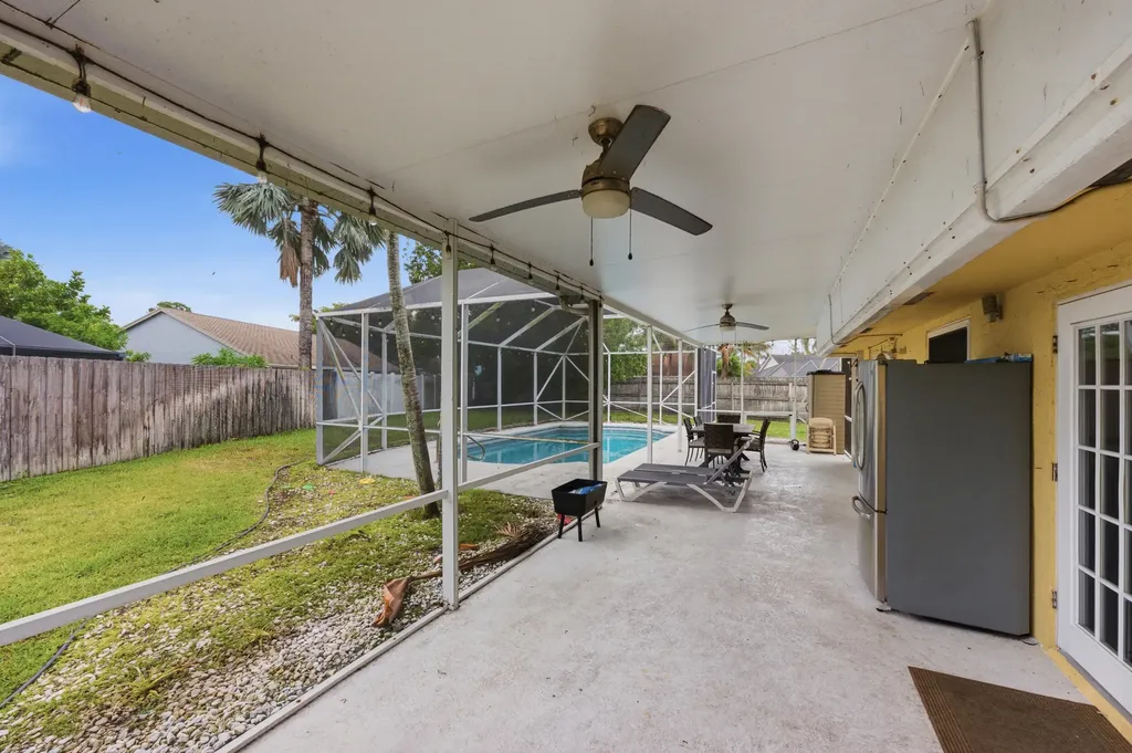 145 Roycourt Circle Royal Palm Beach FL 33411