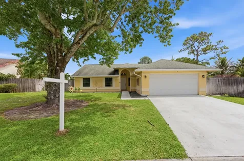 145 Roycourt Circle Royal Palm Beach FL 33411