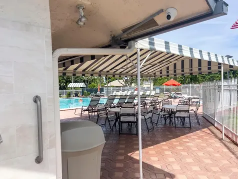 499 SW 28th Avenue Delray Beach FL 33445