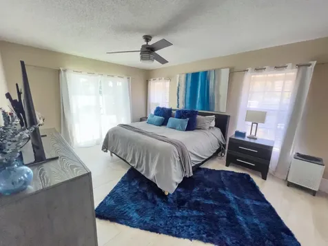 499 SW 28th Avenue Delray Beach FL 33445