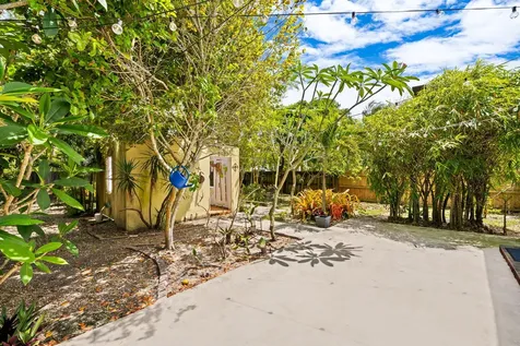 1500 NW 5th Avenue Fort Lauderdale FL 33311