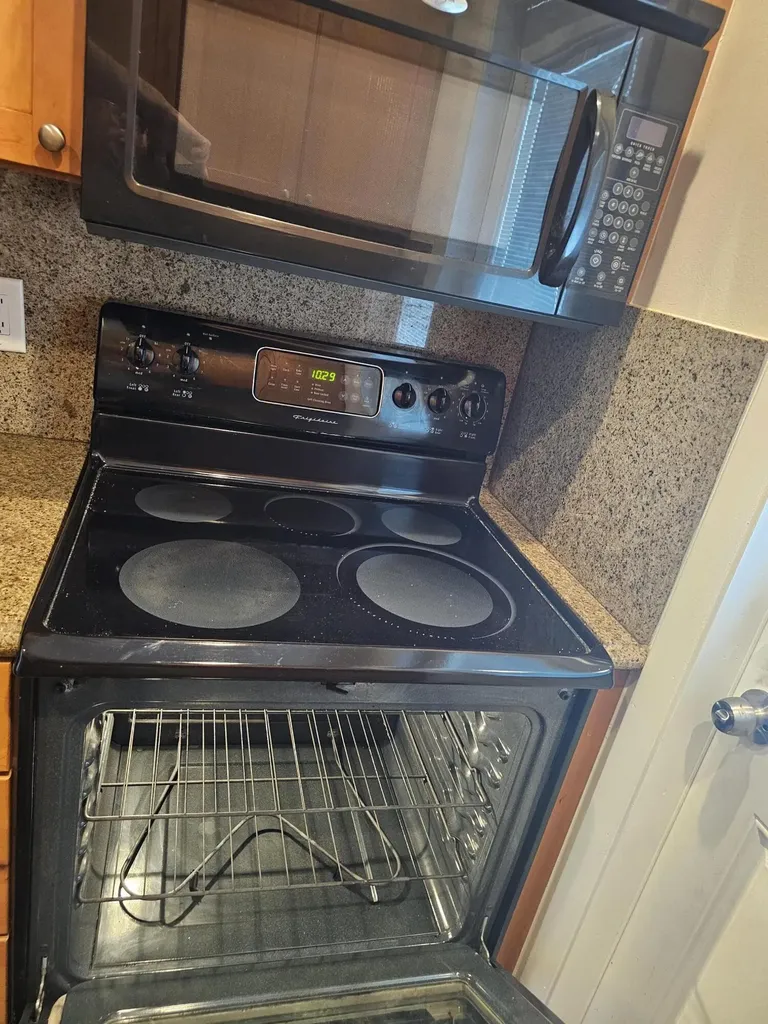 2851 E Golf Boulevard Pompano Beach FL 33064