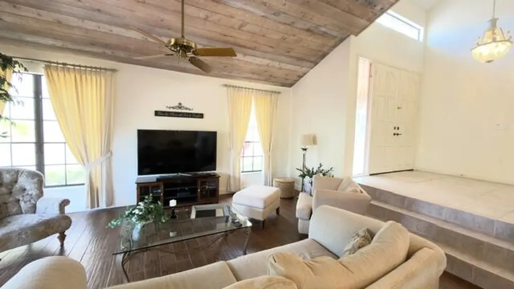 714 Deer Creek Via Genova Deerfield Beach FL 33442