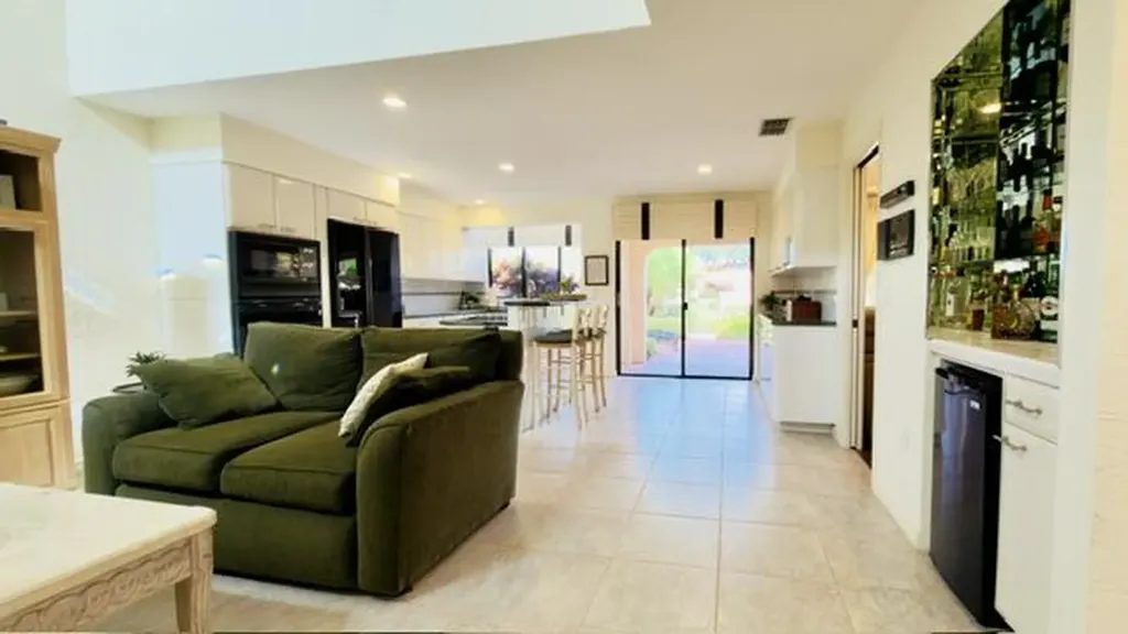 714 Deer Creek Via Genova Deerfield Beach FL 33442