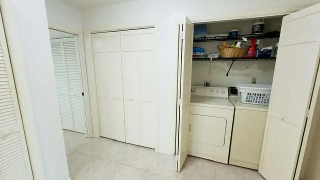 714 Deer Creek Via Genova Deerfield Beach FL 33442