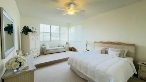 714 Deer Creek Via Genova Deerfield Beach FL 33442