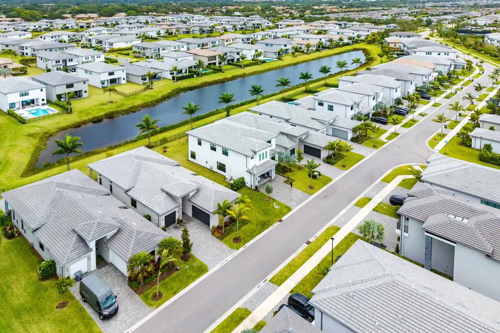 8252 Crystal Downs Avenue Boca Raton FL 33434