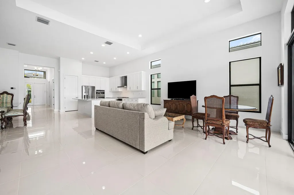 8252 Crystal Downs Avenue Boca Raton FL 33434