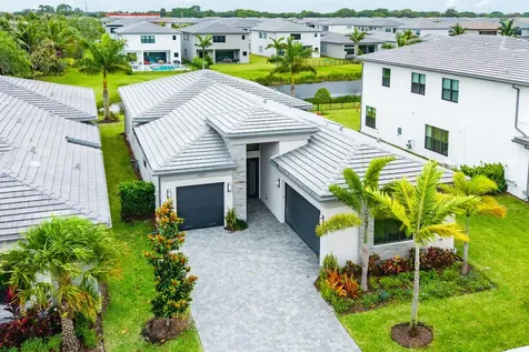 8252 Crystal Downs Avenue Boca Raton FL 33434