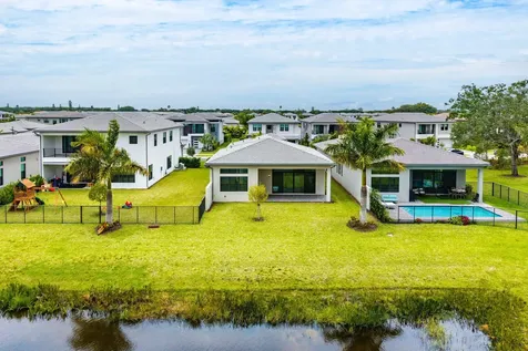 8252 Crystal Downs Avenue Boca Raton FL 33434