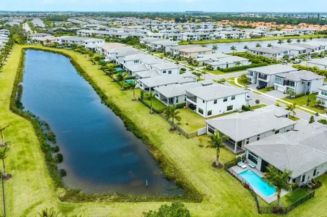8252 Crystal Downs Avenue Boca Raton FL 33434