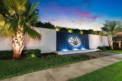 8252 Crystal Downs Avenue Boca Raton FL 33434