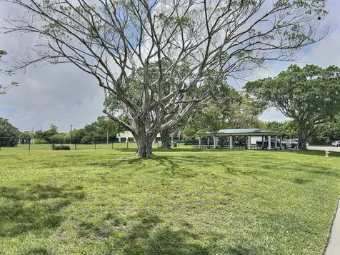 4570 NW 16th Terrace Tamarac FL 33309