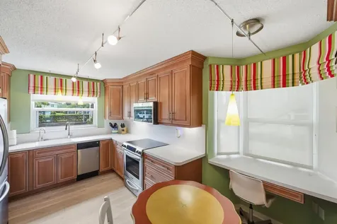 360 Grove Isle Circle Vero Beach FL 32962