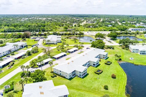 360 Grove Isle Circle Vero Beach FL 32962