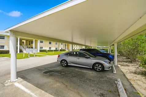360 Grove Isle Circle Vero Beach FL 32962