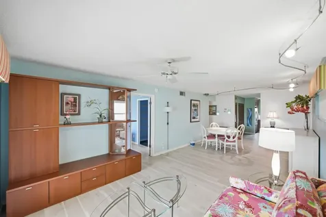 360 Grove Isle Circle Vero Beach FL 32962