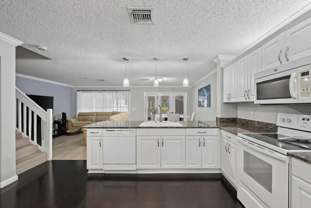 1246 NW 51st Street Deerfield Beach FL 33442