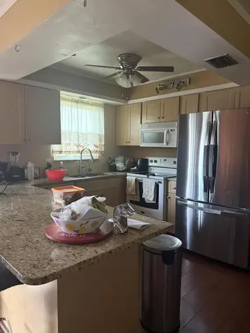 1410 NE 14th Terrace Cape Coral FL 33909