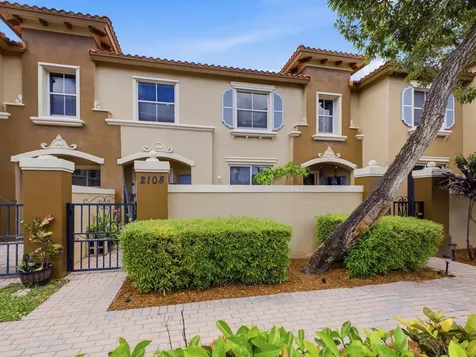 2914 Hope Valley Street West Palm Beach FL 33411